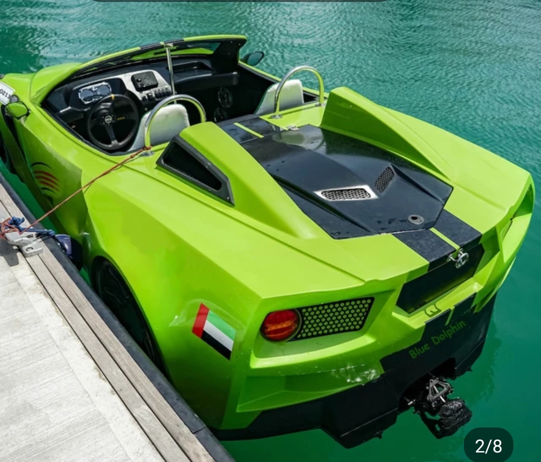 Qayıq maşını Lamborghini