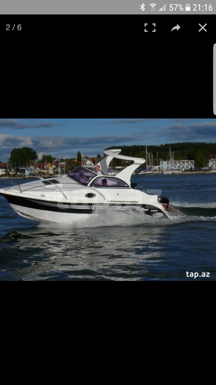 Yat J700